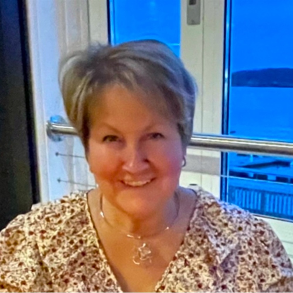 Meet your Posher, Pamela